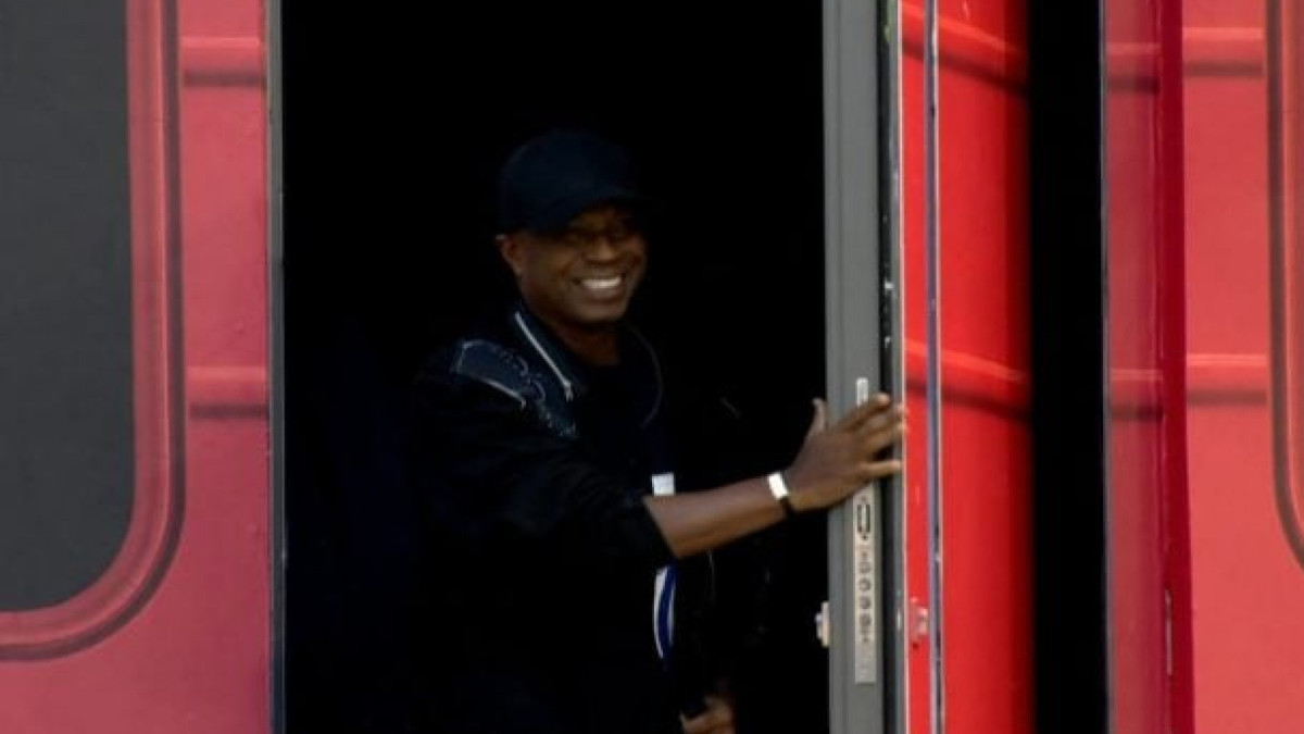 Ex-atacante, hoje participante do BBB 26, afirma que sugeriu mudança tática e criticou escolha de Bernard: 