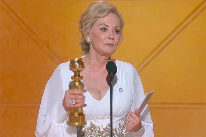 Jean Smart confirmou as expectativas e saiu consagrada na cerimônia do Globo de Ouro realizada em 11 de janeiro, em Los Angeles. 
