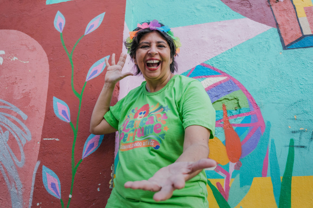 Joanice Sampaio conta que levar o bloco Lan&ccedil;a Perfume &agrave; Praia de Iracema &eacute; porque se trata de um reduto cultural e simb&oacute;lico da Cidade(Foto: FERNANDA BARROS)