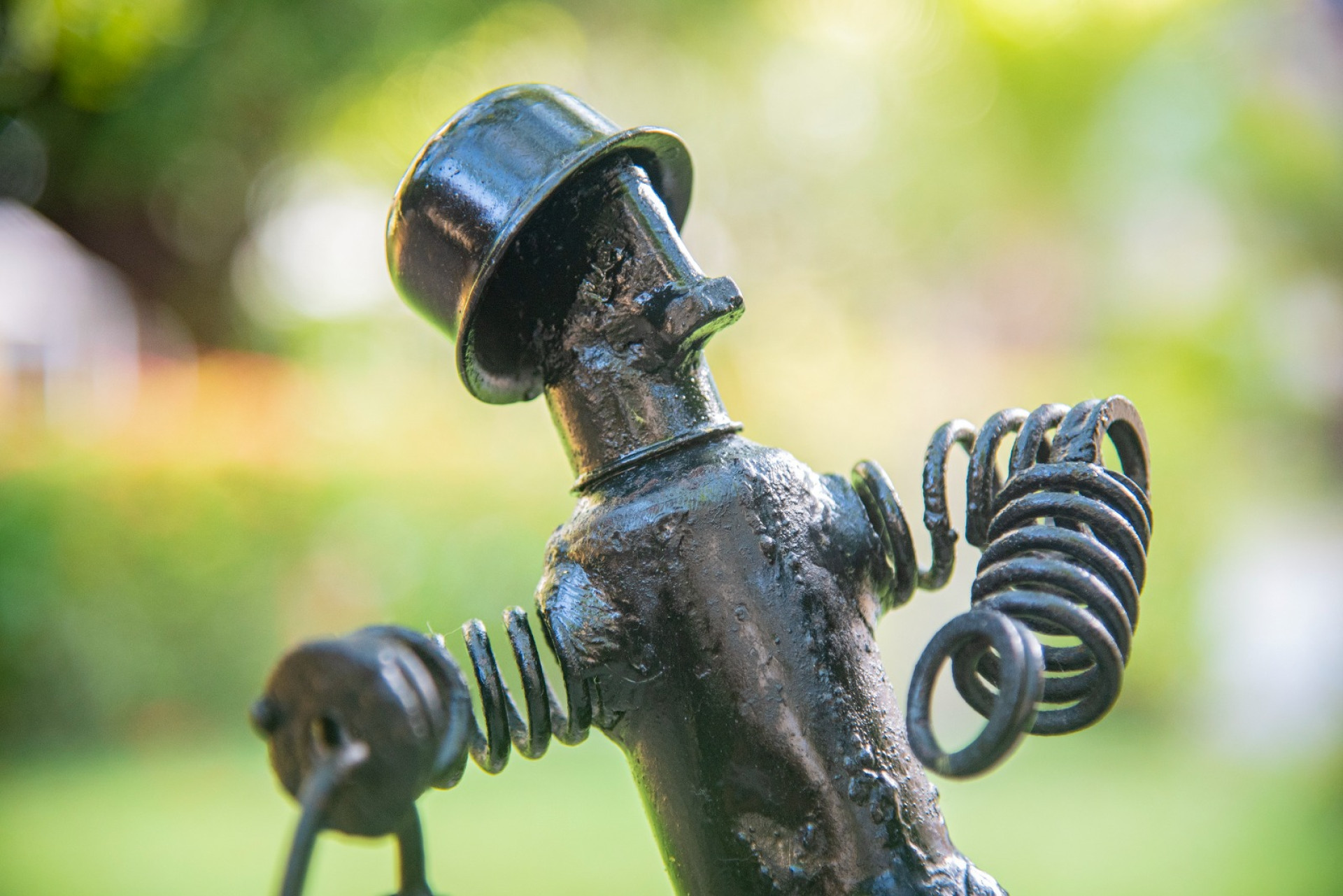 Escola de Artes promoverá exposição em homenagem ao centenário do artista plástico Zé Pinto (Foto: Reprodução/Escola de Artes e Ofícios Thomaz Pompeu Sobrinho)