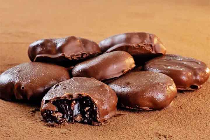 Enquanto na alimentação, contribui para uma dieta equilibrada e saudável. Seja como lanche, óleo ou suplemento, a macadâmia é uma excelente opção para melhorar a qualidade de vida, sempre, é claro, com moderação.