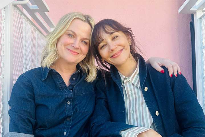 Ainda em 2008, anunciou sua saída do programa devido ao nascimento do primeiro filho, despedindo-se oficialmente em novembro daquele ano, embora tenha retornado em participações especiais posteriores, inclusive como apresentadora ao lado de Tina Fey.
