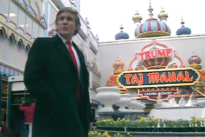 Expansão para os cassinos – Trump investiu pesado em cassinos de Atlantic City, como o Trump Taj Mahal, e o Trump Marina, financiados por dívidas elevadas, em uma aposta que mais tarde se revelaria insustentável.
