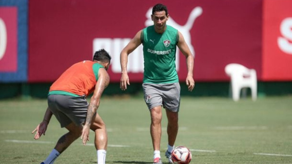 Camisa 10 sofreu lesão em atividade desta quinta-feira (15) e passou por exames para saber gravidade