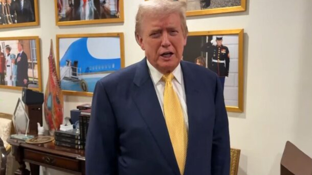 Cineasta inglês Mark Christopher Lee garante que presidente dos EUA fará pronunciamento em julho, em meio à atenção global do Mundial