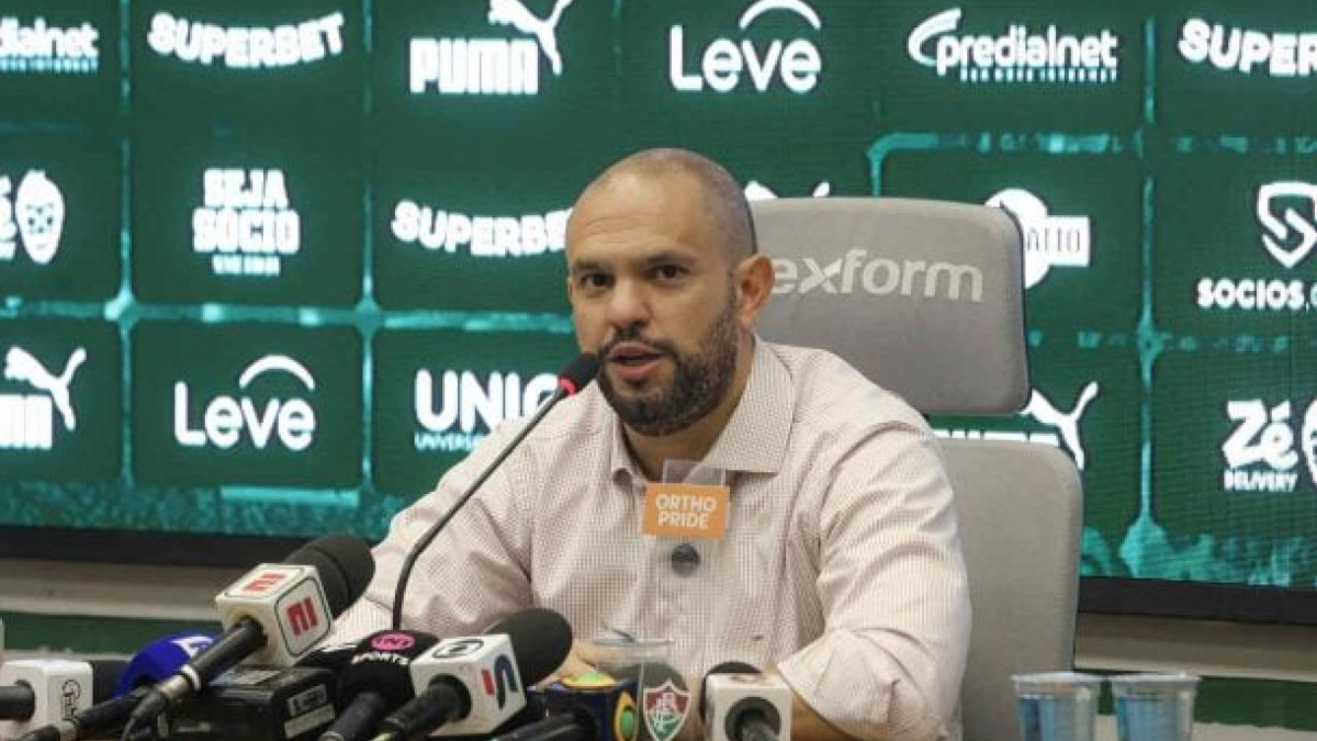 Tricolor encerrou negociações por Hulk e Savarino, e segue em busca de oportunidades no mercado