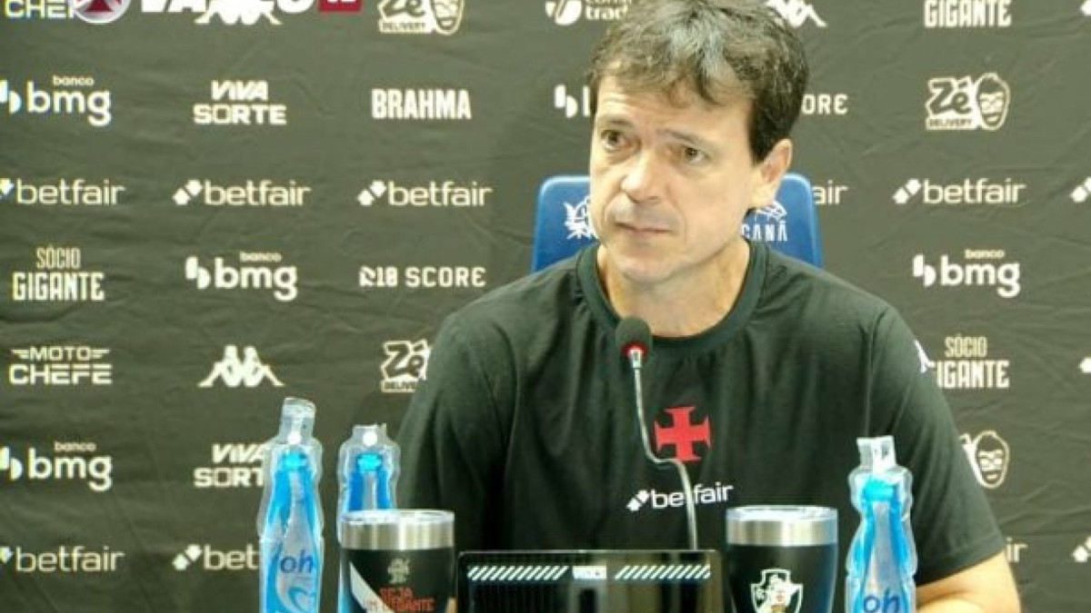 Técnico avaliou a vitória sobre o Maricá e enalteceu o momento do jovem Rayan, autor de dois dos quatro gols cruz-maltinos na estreia do Carioca