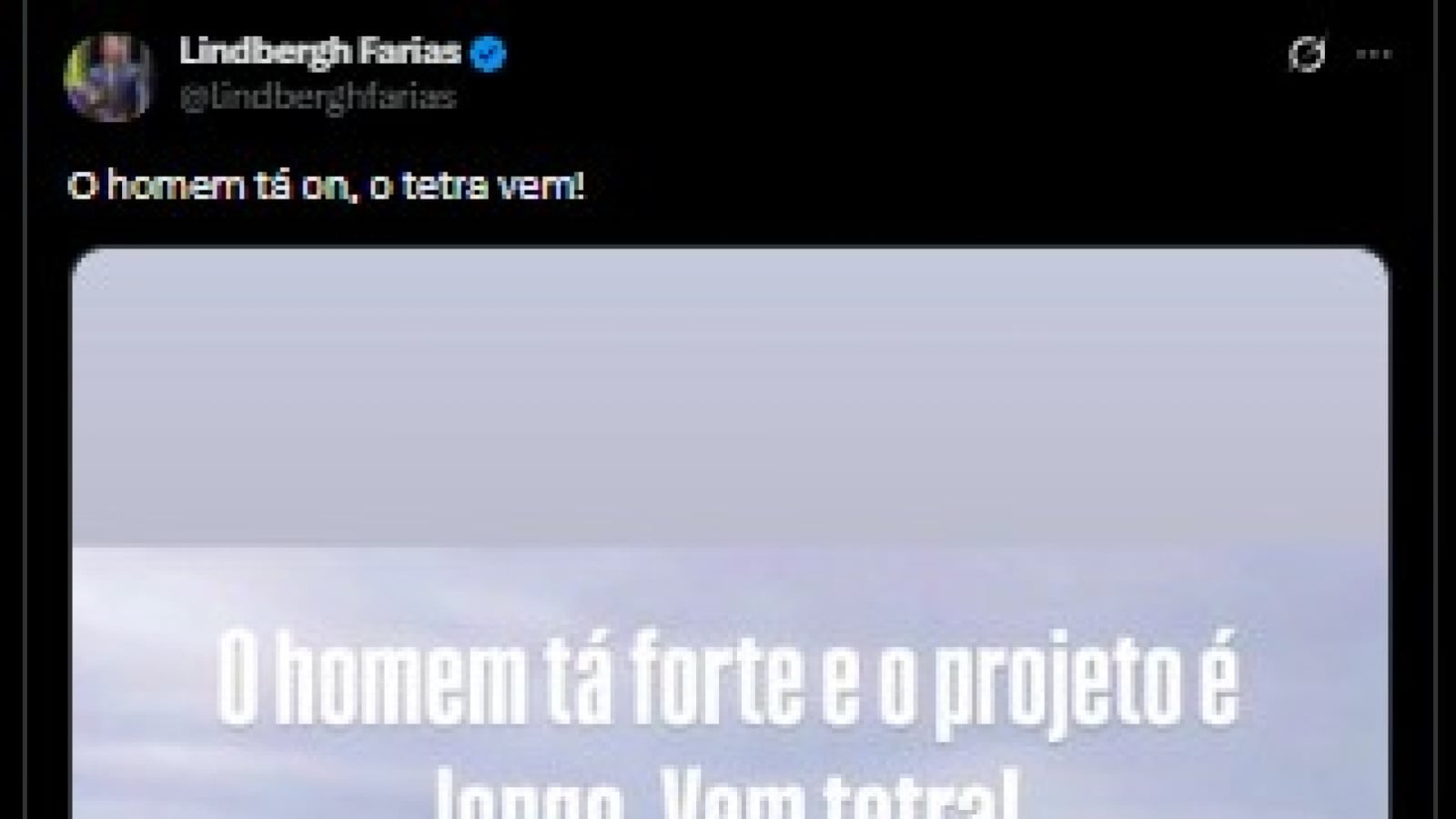 O deputado Lindbergh Farias postou foto do presidente Lula modificada como se fosse real. Imagem passou por diversas agências de checagem de fatos.  (Foto: Reprodução/Rede X de @lindberghfarias)