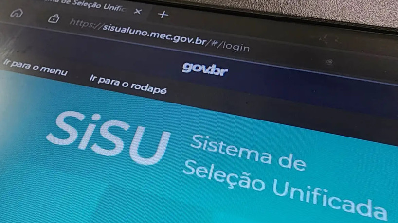 O Sisu 2026 traz mudanças importantes ao considerar notas de três edições do Enem. Veja quem pode participar, como funciona a escolha das notas e o calendário oficial. 