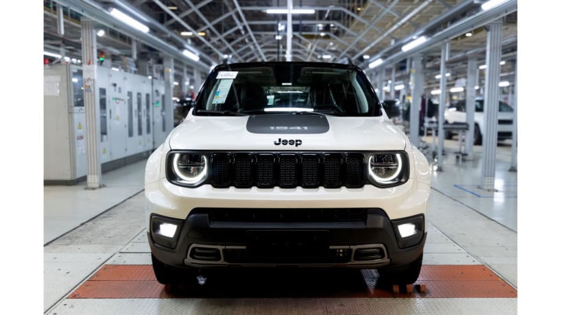 Jeep Renagade é fabricado no Brasil desde 2015, em Pernambuco  