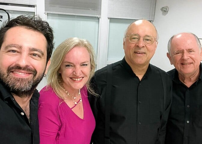 A maestra Ligia Amadio foi demitida da Orquestra Sinfônica de Minas Gerais após quase três anos no cargo, cerca de um mês depois de criticar publicamente os baixos salários pagos aos músicos.