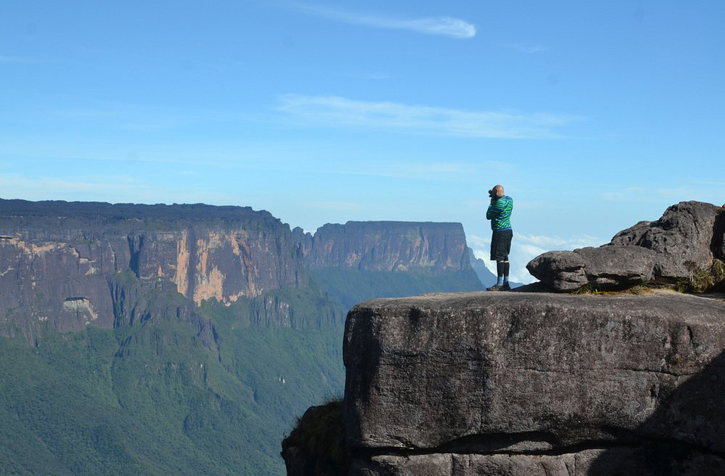 Destino de fotógrafos e aventureiros, tem paisagens que oferecem imagens únicas de nuvens, rochas e cachoeiras. O turismo, aliás, é controlado para preservar o ambiente. Cada visita é uma oportunidade de contemplação e respeito à natureza.