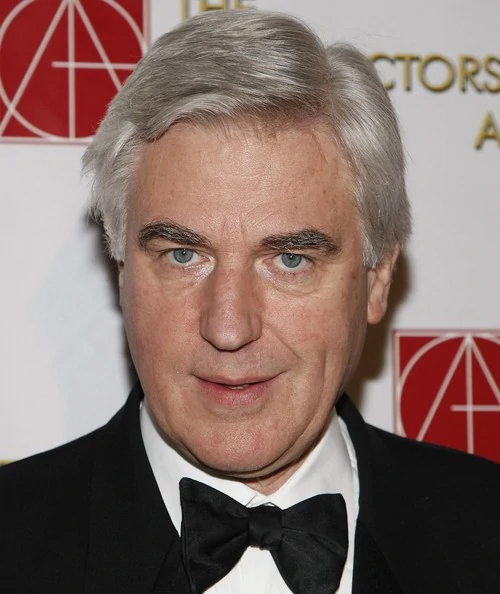 <p>Foi dele a criatividade para que o imaginário se tornasse algo visual e instigante tanto nos filmes de Harry Potter como no parque temático da Universal, na Flórida.</p><?php if (strpos(site('ds_site_link'), '/apostas') === false): ?>

    </div>

    <div class=