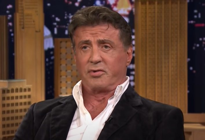 Um Tira da Pesada (1984): Na época, Sylvester Stallone era um dos astros mais populares de Hollywood, tendo estrelado filmes como Rocky e Rambo. No entanto, ele recusou o papel para interpretar Axel Foley. Um dos motivos é que ele teria considerado o roteiro do filme muito comédia pastelão.