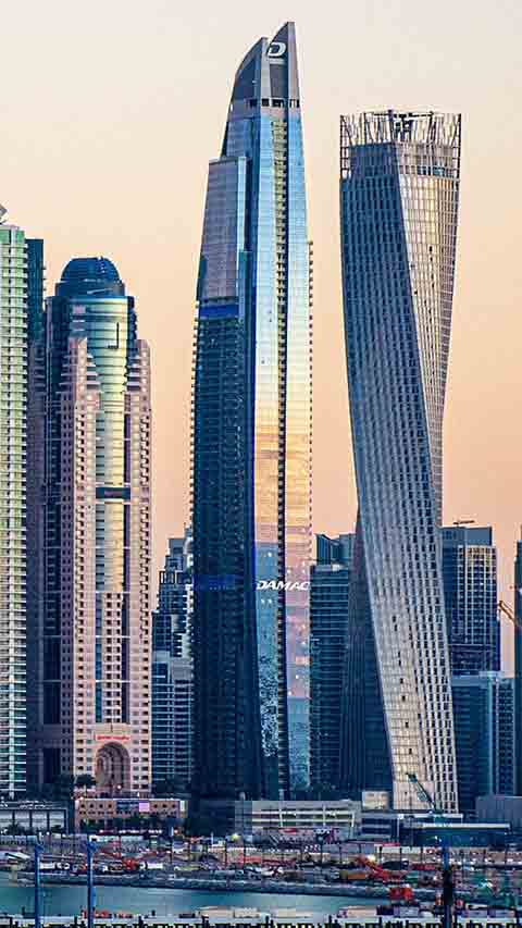 <p>Desenvolvida pela Damac Properties, a torre reúne arte contemporânea, automação residencial e áreas comuns de alto padrão. É um dos novos símbolos da vida de luxo em Dubai.</p><?php if (strpos(site('ds_site_link'), '/apostas') === false): ?>

    </div>

    <div class=