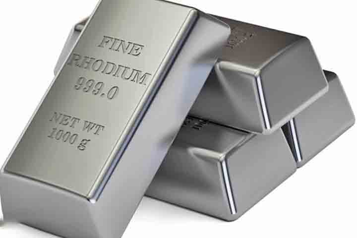 <p>Essa combinação de demanda em alta e oferta em baixa cria grande incerteza no mercado. Há uma década, o preço do ródio era de US$ 10 mil por onça (28 gramas), valor que despencou para US$ 1 mil em 2009.</p>
