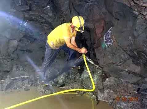 <p>O que parecia apenas uma curiosidade rural logo se transformou em um fenômeno geológico e econômico. Ao longo das décadas, milhares de minas foram abertas e, em seu auge, mais de três mil delas funcionavam simultaneamente.</p><?php if (strpos(site('ds_site_link'), '/apostas') === false): ?>

    </div>

    <div class=