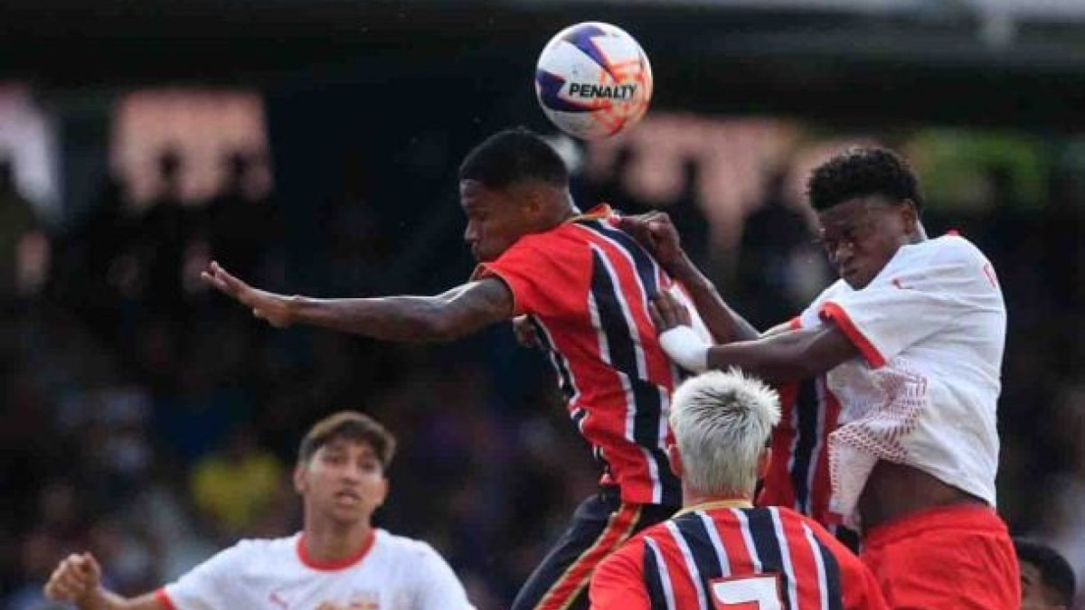 Após empate por 1 a 1, Tricolor vence por 5 a 3 nas cobranças com defesa decisiva do goleiro João Pedro e segue vivo no torneio