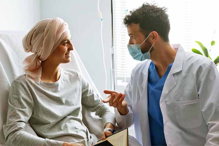 <p>Como os sintomas podem se confundir com os de outras doenças, é comum que o diagnóstico seja feito apenas após a realização de exames específicos.</p>
