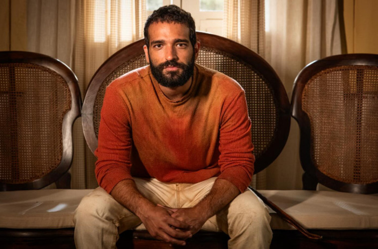 <p>Na trama da novela “Vale Tudo”, que foi ao ar de março a outubro de 2025, Afonso Roitman – personagem interpretado por Humberto Carrão – recebeu o diagnóstico de leucemia mieloide. O episódio com essa revelação foi ao ar no dia 30 de agosto.</p>
