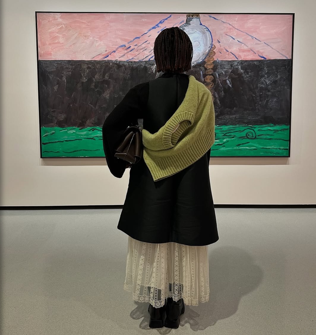 <p>Aposte também em cores para criar um ponto de destaque e experimente a amarração sob um dos braços para renovar a produção de forma moderna.</p><?php if (strpos(site('ds_site_link'), '/apostas') === false): ?>

    </div>

    <div class=