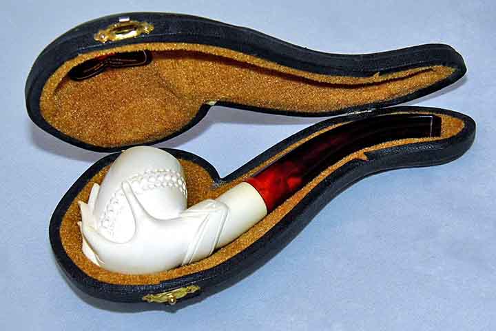 <p>Outros produtores relevantes são a Turquia, com seus cachimbos de espuma do mar, e os Estados Unidos, que também têm marcas renomadas</p><?php if (strpos(site('ds_site_link'), '/apostas') === false): ?>
    </div>
    <div class=