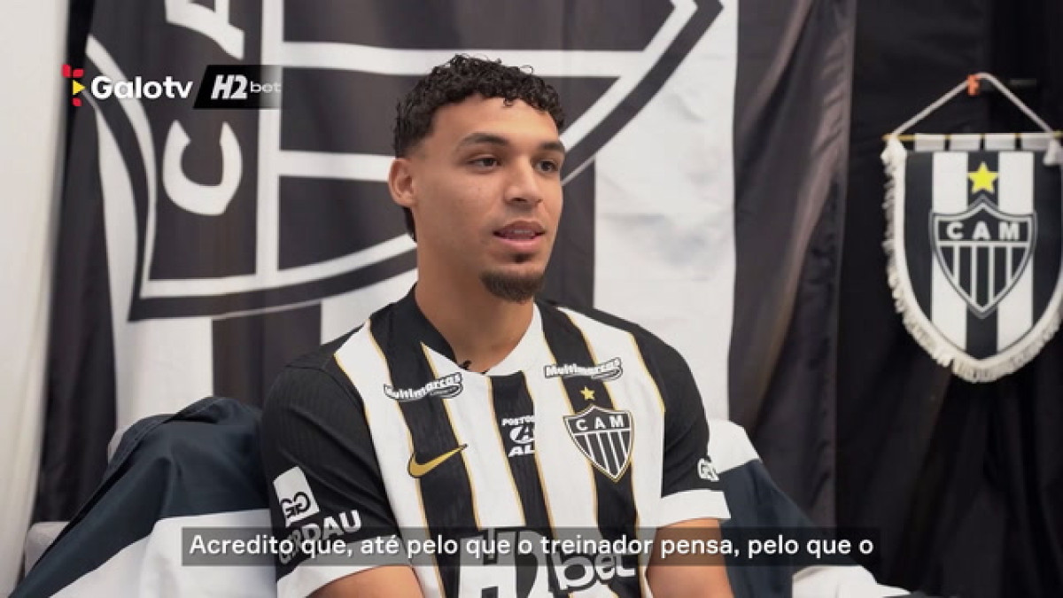 Atlético-MG anuncia contratação de Victor Hugo