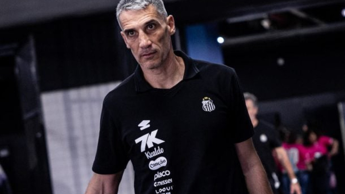 Treinador busca explicar gol sofrido no último lance, que fez com que o Peixe deixasse dois pontos pelo caminho no Paulistão