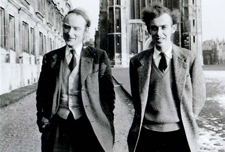 <p>JAMES WATSON E FRANCIS CRICK (Watson: 1928–2025; Crick: 1916–2004): Junto com Rosalind Franklin e Maurice Wilkins, descreveram a estrutura do DNA como uma dupla hélice.</p>

