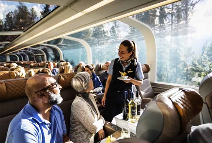 <p>O serviço de bordo é refinado, com refeições de alta qualidade inspiradas na culinária canadense, e os funcionários são conhecidos por suas histórias e comentários informativos sobre as regiões ao redor.</p>
