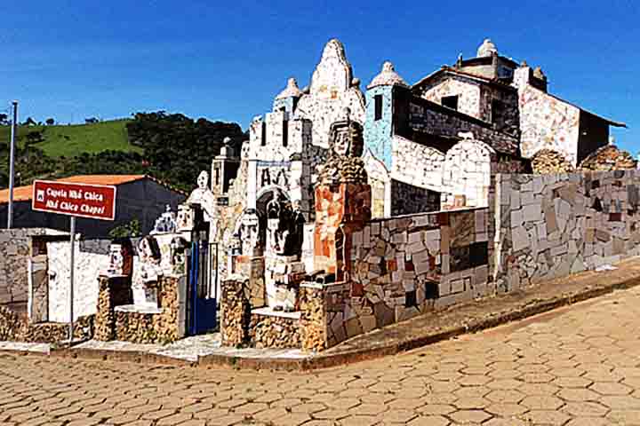 <p>O registro como patrimônio cultural visa, dessa forma, preservar essa rica tradição de devoção e fé, fundamental para a história da região.</p>
