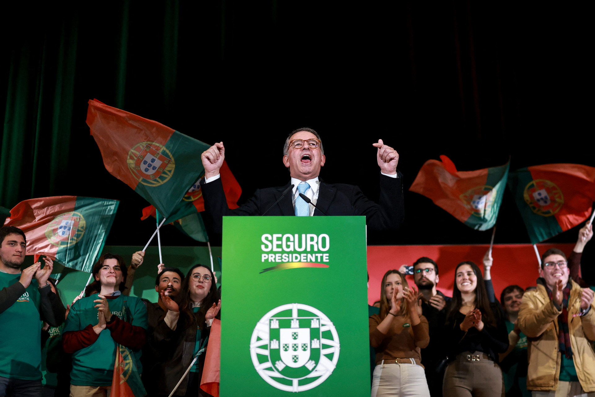￼ELEIÇÕES em Portugal surpreendem e colocam José Seguro (foto) no 2º turno (Foto: PATRICIA DE MELO MOREIRA / AFP)