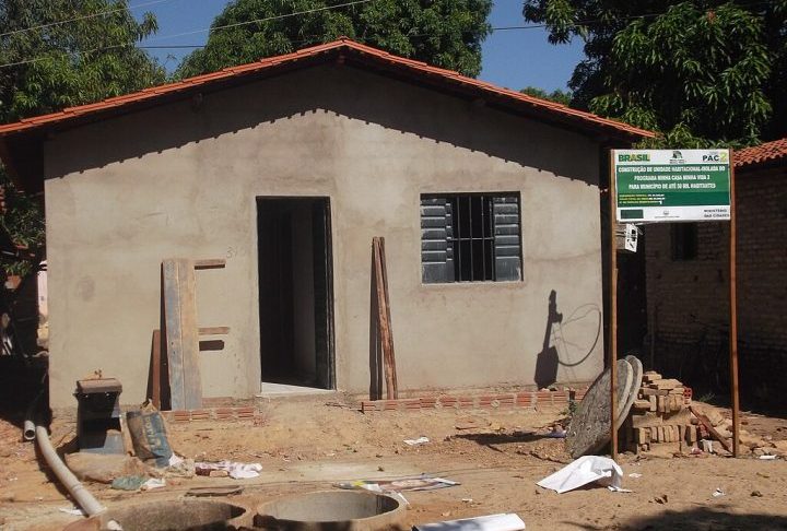 <p>O principal objetivo é financiar reformas, ampliações e adaptações, incluindo reparos estruturais, pintura, troca de pisos e construção de novos cômodos.</p>
