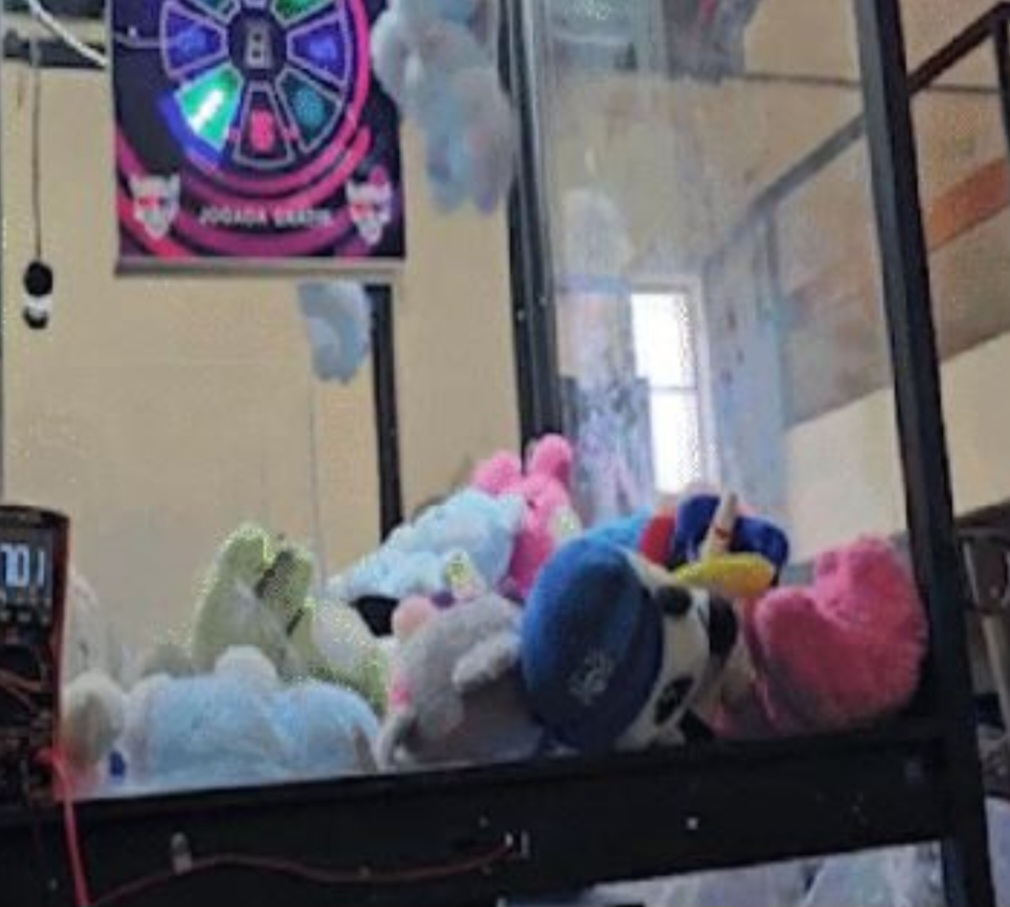 <p>O exame descobriu que as máquinas possuíam uma espécie de contador de jogadas que regulava a intensidade da corrente elétrica.</p><?php if (strpos(site('ds_site_link'), '/apostas') === false): ?>

    </div>

    <div class=