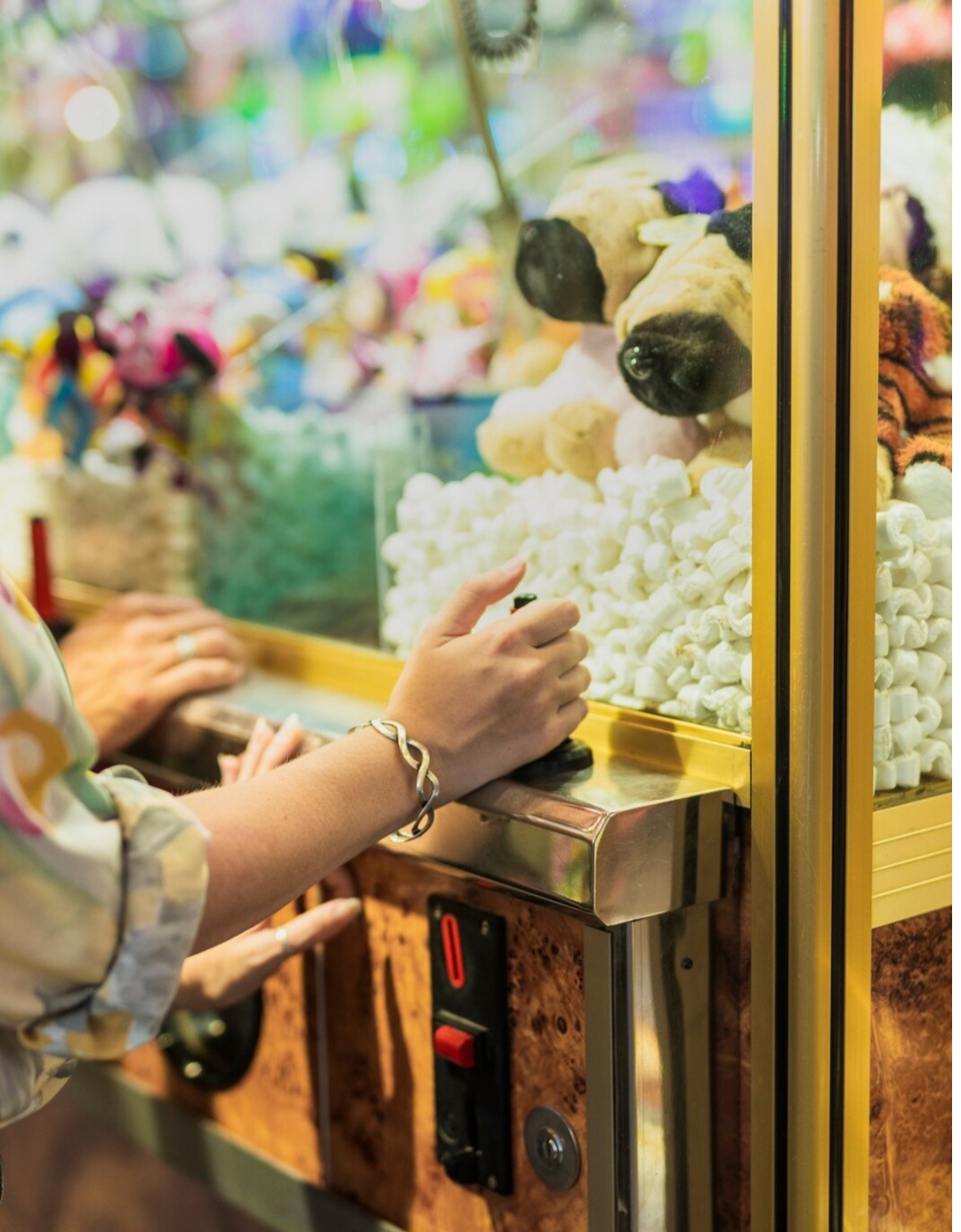 <p>De acordo com a perícia, a programação das máquinas examinadas tinha sido feita de tal maneira que o jogador só conseguia capturar um boneco após um certo número de tentativas.</p><?php if (strpos(site('ds_site_link'), '/apostas') === false): ?>
    </div>
    <div class=