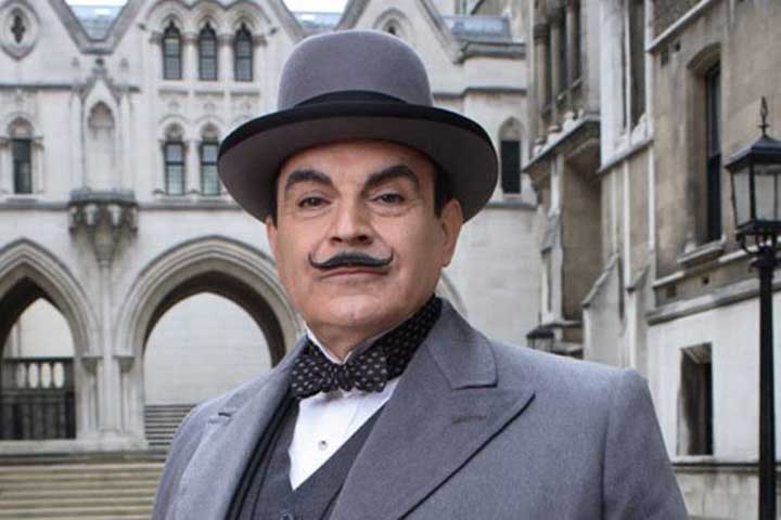 <p>O detetive Poirot, de Agatha Christie, ganhou inúmeras adaptações para cinema e televisão. Destacam-se as versões estreladas por David Suchet e Kenneth Branagh.</p><?php if (strpos(site('ds_site_link'), '/apostas') === false): ?>

    </div>

    <div class=