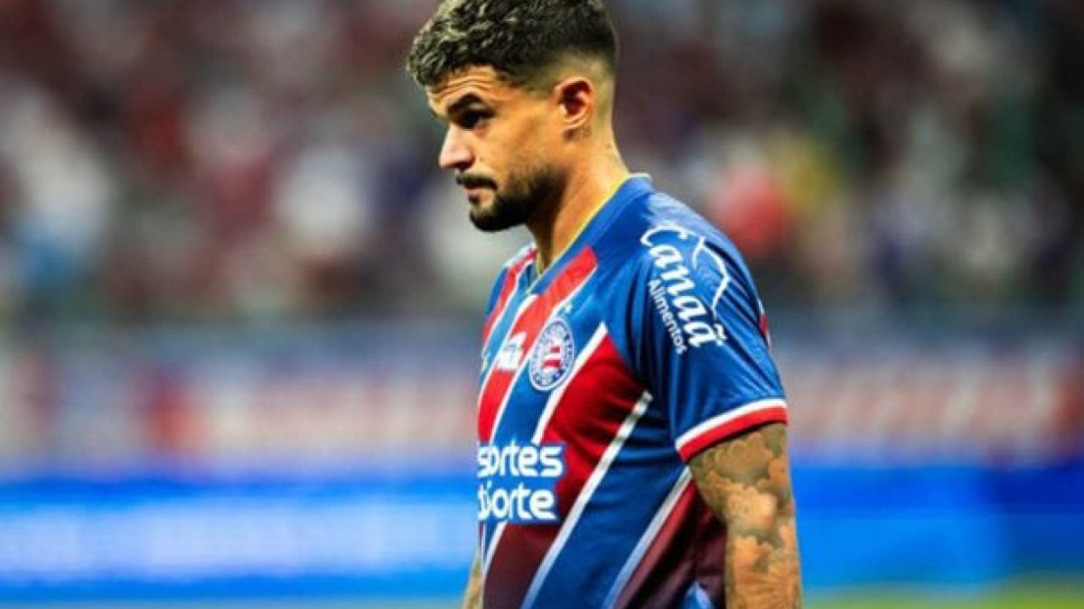 Tricolor Paulista tenta contratação do meia por empréstimo, mas Esquadrão de Aço só aceita liberar o jogador po uma venda 