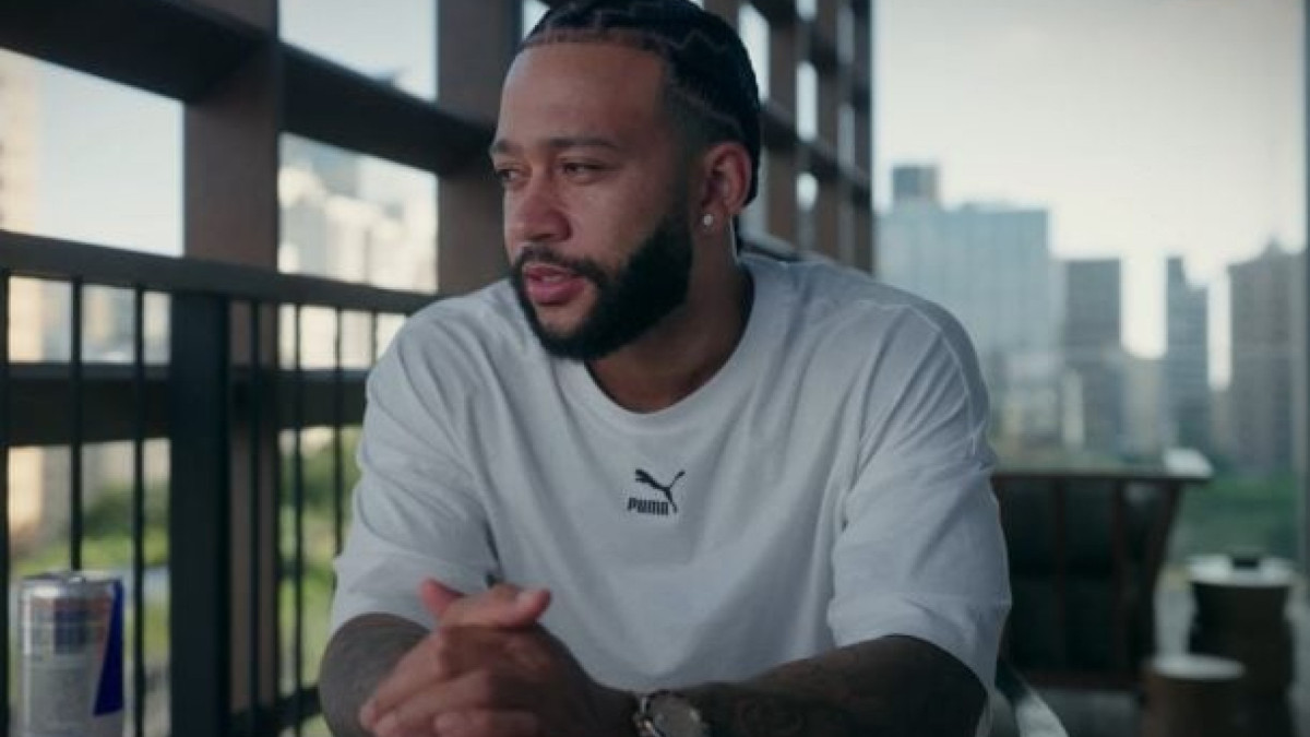 Influenciadora baiana também divulgou o nome do bebê na mesma publicação dos stories, enquanto o atacante permanece em silêncio