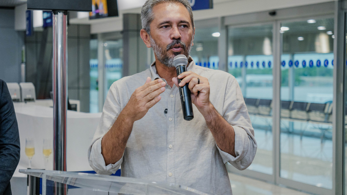 Imagem de apoio ilustrativo. Elmano anuncia pagamento do reajuste de 5,4% para professores da rede estadual
