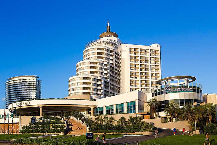 <p>Enjoy Punta del Este (Uruguai) – Ícone do balneário uruguaio, combina cassino, hotel e grandes eventos. Tornou-se referência de luxo na América do Sul.</p>
