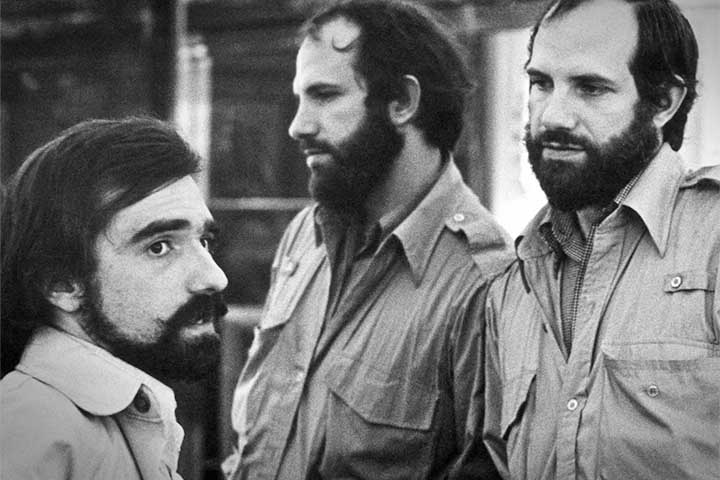 <p>Brian De Palma nasceu em 11 de setembro de 1940, em Newark, no estado de Nova Jersey, e construiu uma trajetória marcante no cinema norte-americano a partir da virada dos anos 1960 para os 1970.</p><?php if (strpos(site('ds_site_link'), '/apostas') === false): ?>

    </div>

    <div class=