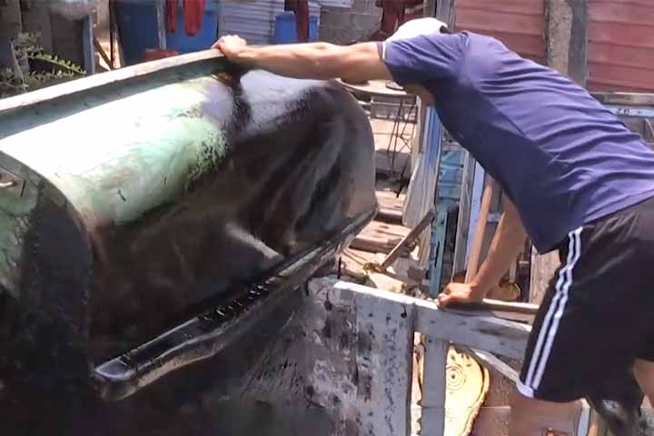 <p>Por sua dimensão e posição estratégica, o Lago Maracaibo sempre teve importância econômica além do petróleo. Suas águas e arredores sustentaram uma atividade pesqueira significativa, com peixes, camarões e outras espécies que alimentaram comunidades locais e abasteceram mercados regionais.</p>
