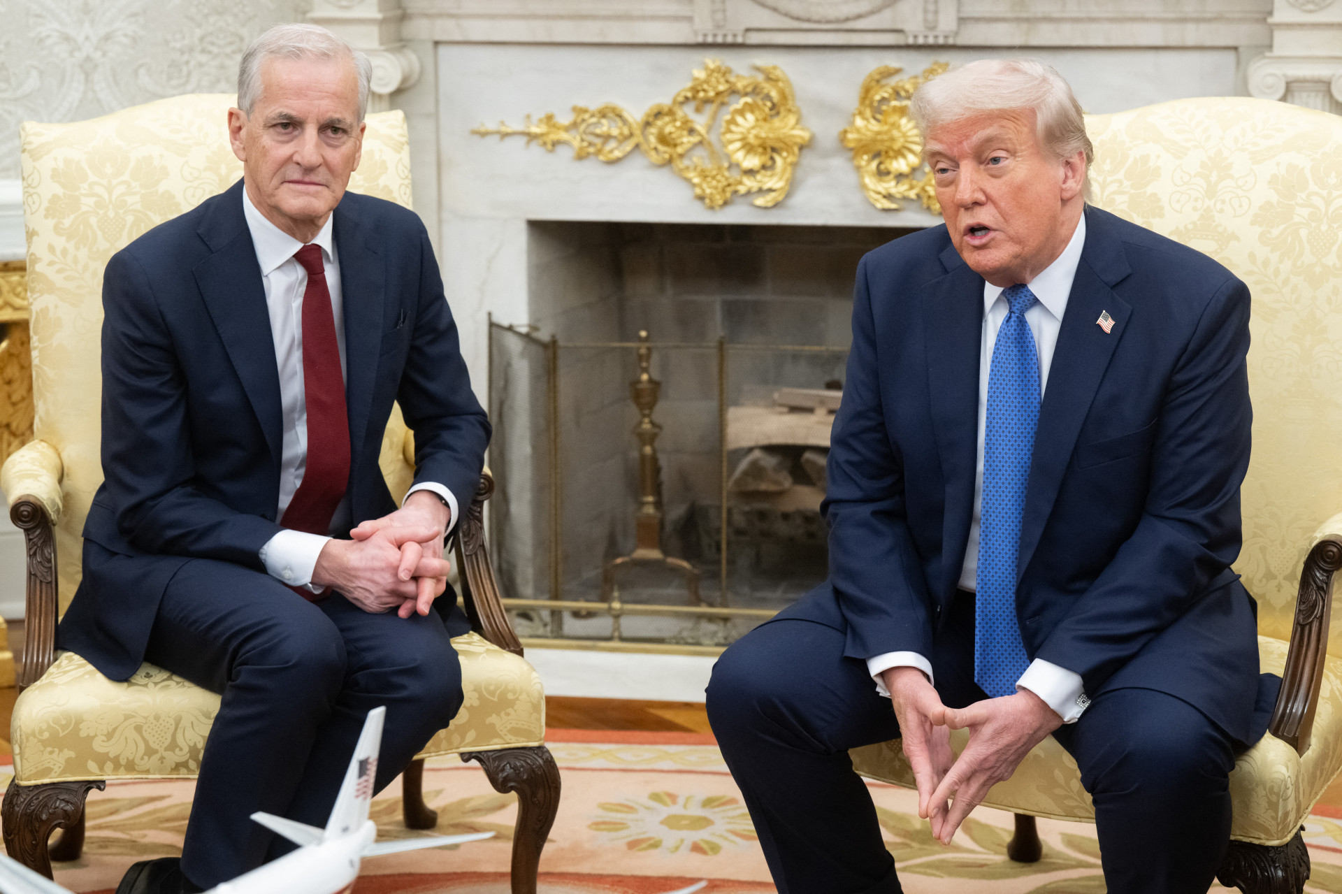 ￼DONALD Trump em reunião com o primeiro-ministro da Noruega, Jonas Gahr Store, em 2025 (Foto: SAUL LOEB / AFP)