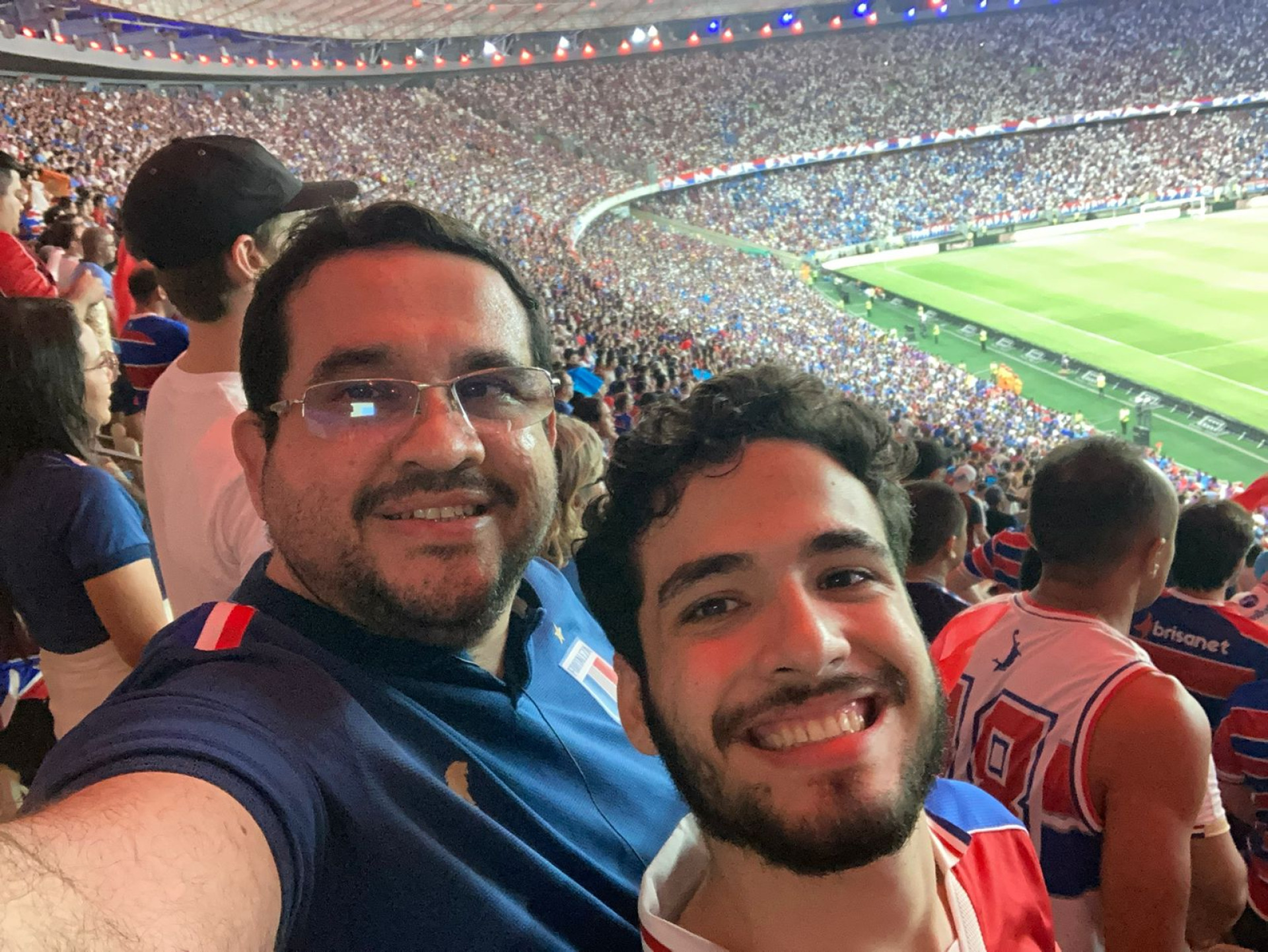 João Victor Fontenele (à direita) cursava Engenharia da Computação, na UFC (Foto: Arquivo pessoal )