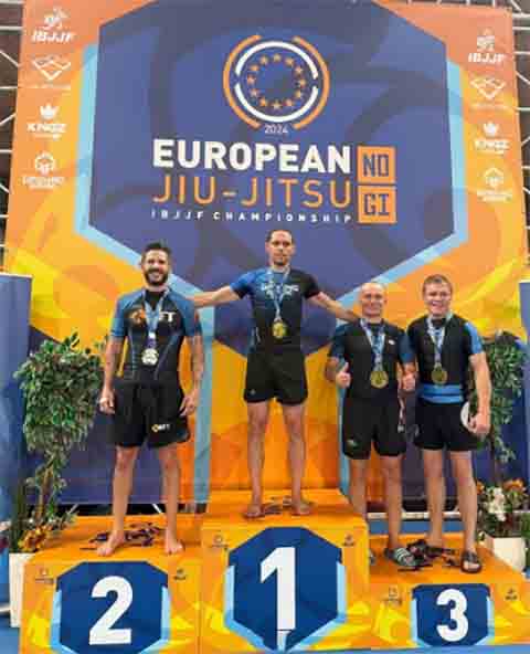 <p>Fora do meio artístico, Pedro é praticante de jiu-jítsu. O esporte se tornou uma de suas grandes paixões e ele já conquistou três pódios em competições oficiais.</p>
