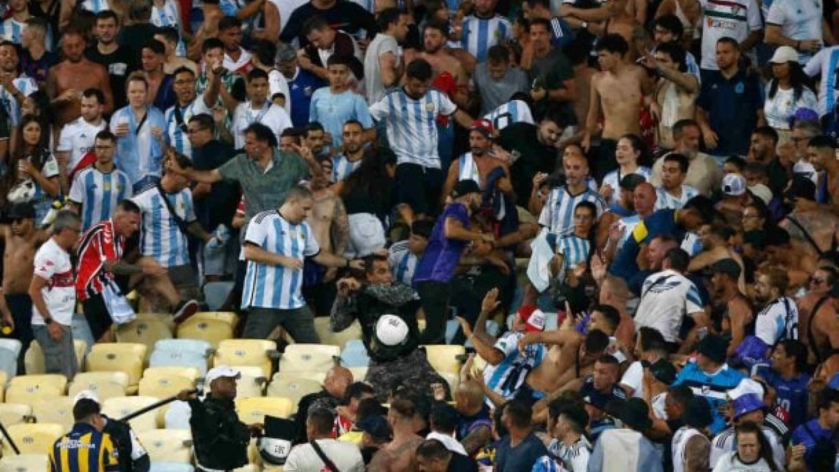 Justiça determinou indenização a torcedores argentinos agredidos em jogo das Eliminatórias no Maracanã, CBF, porém, contesta