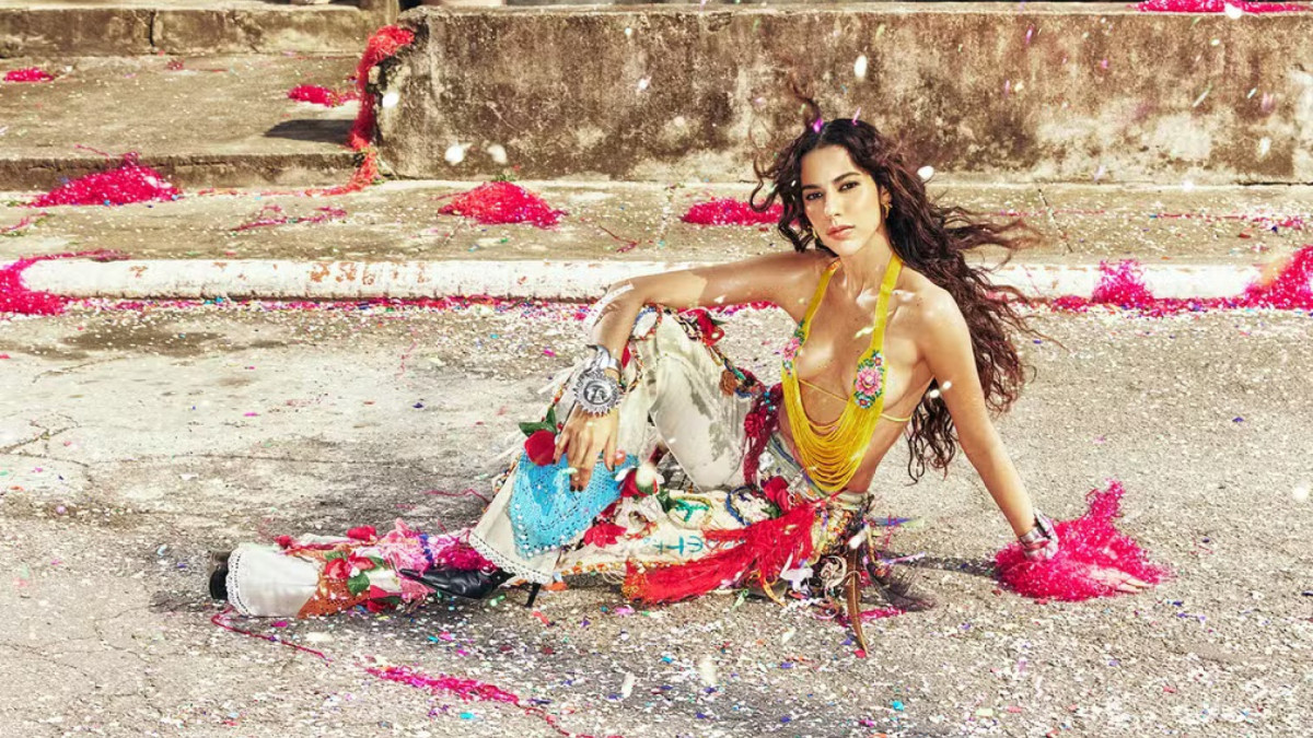 Marina Sena apresenta o projeto 