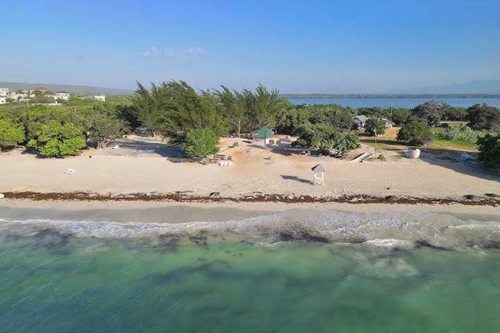 <p>Apesar do avanço da privatização, ainda existem alternativas de turismo mais integrado à cultura local.</p>
