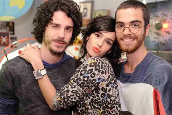 <p>Já em 2008, ele deu vida a Pedro no especial de fim de ano “Aline”, também da Globo, produção que fez tanto sucesso que se transformou em série no ano seguinte.</p>
