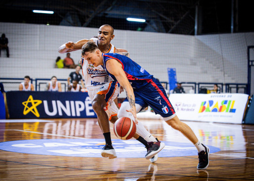 O Fortaleza Basquete Cearense foi superado dentro de casa pela Unifacisa. 